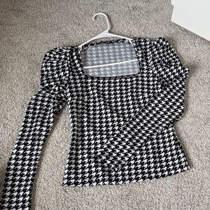 Black and White Houndstooth Top